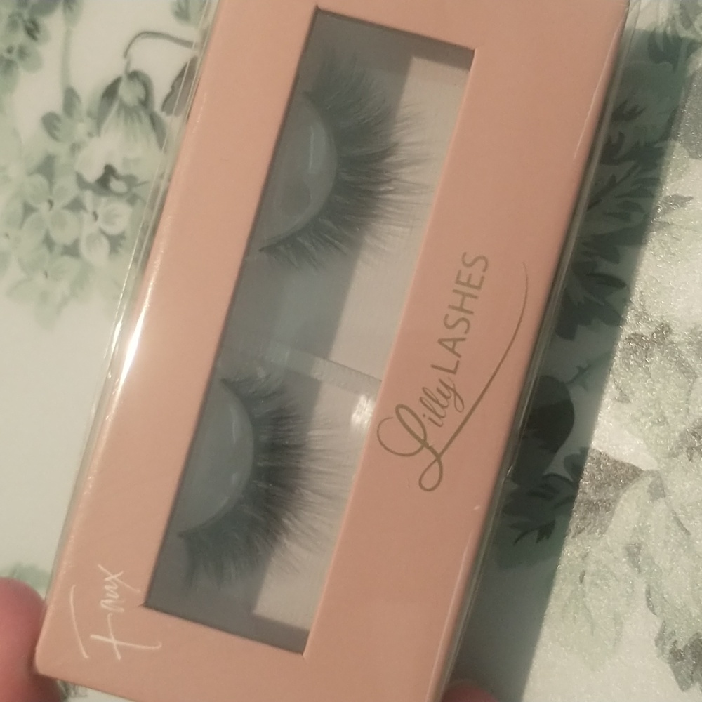 Lilly lashes Naturale